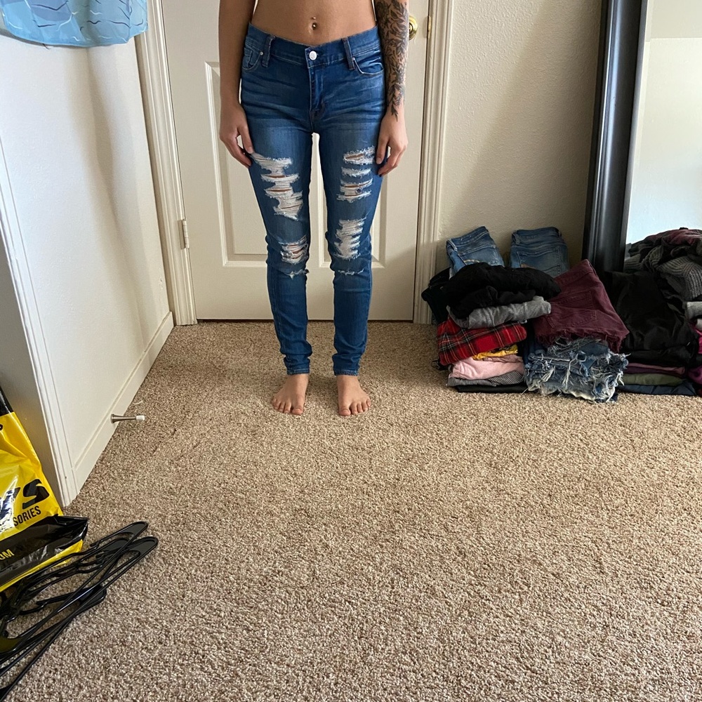 Jeans - Picture 3 of 5